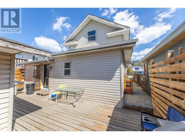 597 Burns Street, House detached with 3 bedrooms, 2 bathrooms and 3 parking in Penticton BC | Image 31