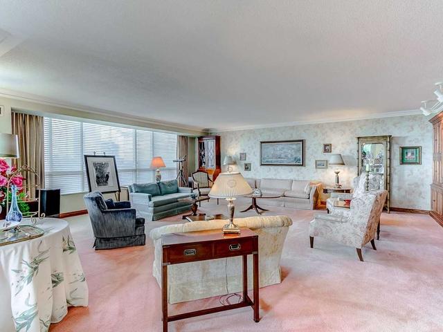ph605 - 5765 Yonge St, Condo with 3 bedrooms, 3 bathrooms and 5 parking in Toronto ON | Image 3