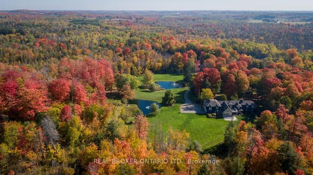 2176 Forks Of The Credit Rd, House detached with 4 bedrooms, 6 bathrooms and 13 parking in Caledon ON | Image 1