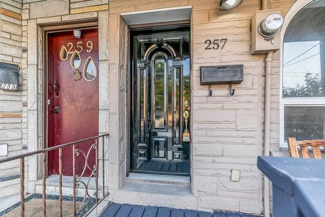 257 Claremont St, House attached with 2 bedrooms, 2 bathrooms and 0 parking in Toronto ON | Image 34