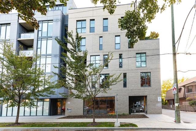 301 - 130 Rusholme Rd, Condo with 2 bedrooms, 2 bathrooms and 1 parking in Toronto ON | Image 16