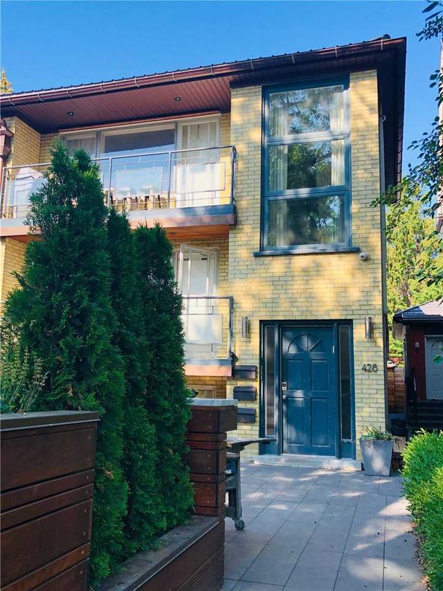 main - 428 Palmerston Blvd, House detached with 1 bedrooms, 1 bathrooms and 0 parking in Toronto ON | Image 1