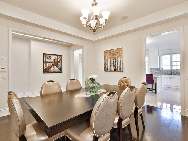 99 Annsleywood Crt, House detached with 4 bedrooms, 6 bathrooms and 9 parking in Vaughan ON | Image 37