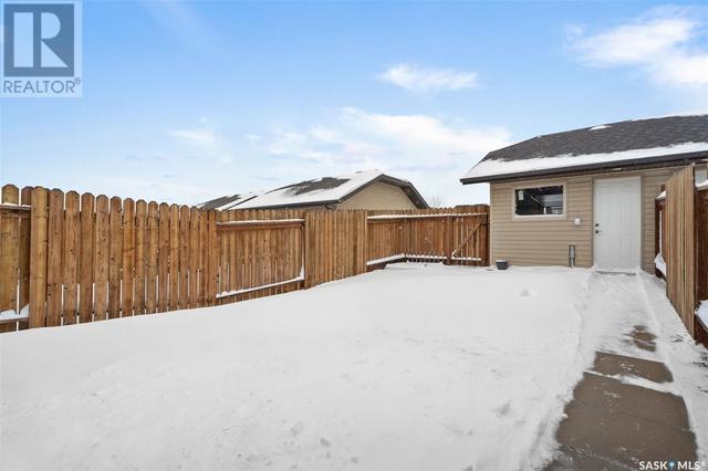 254 Maningas Bend, House attached with 3 bedrooms, 3 bathrooms and null parking in Saskatoon SK | Image 38