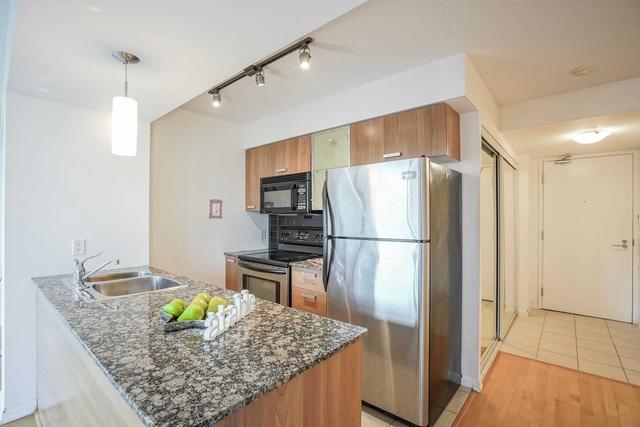 1308 - 37 Grosvenor St, Condo with 1 bedrooms, 1 bathrooms and 0 parking in Toronto ON | Image 23