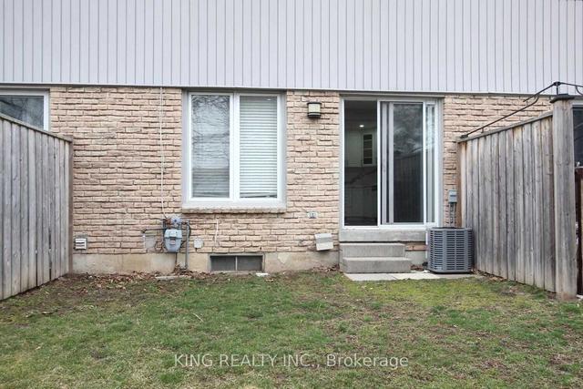 17 - 399 Vodden St E, Townhouse with 3 bedrooms, 3 bathrooms and 2 parking in Brampton ON | Image 33