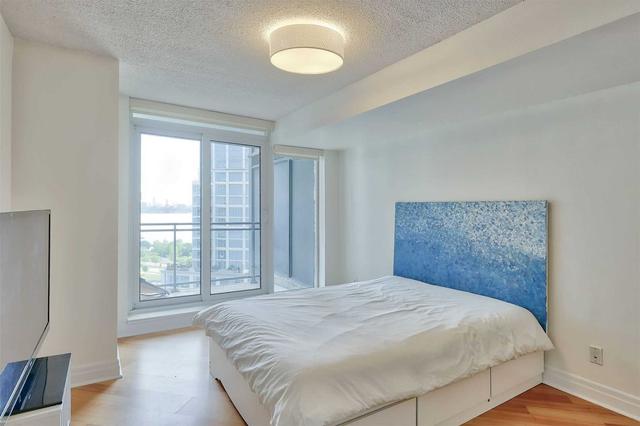 1206 - 2121 Lake Shore Blvd, Condo with 2 bedrooms, 2 bathrooms and 1 parking in Toronto ON | Image 7