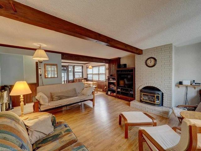 88 Antiquary Rd, House detached with 2 bedrooms, 1 bathrooms and 5 parking in Kawartha Lakes ON | Image 20