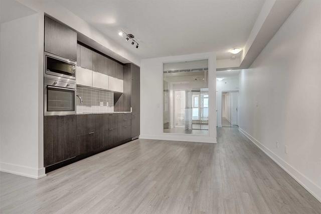 1211 - 318 Richmond St W, Condo with 1 bedrooms, 1 bathrooms and 0 parking in Toronto ON | Image 26