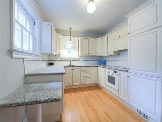 37 Chudleigh Ave, House detached with 4 bedrooms, 2 bathrooms and 4 parking in Toronto ON | Image 4