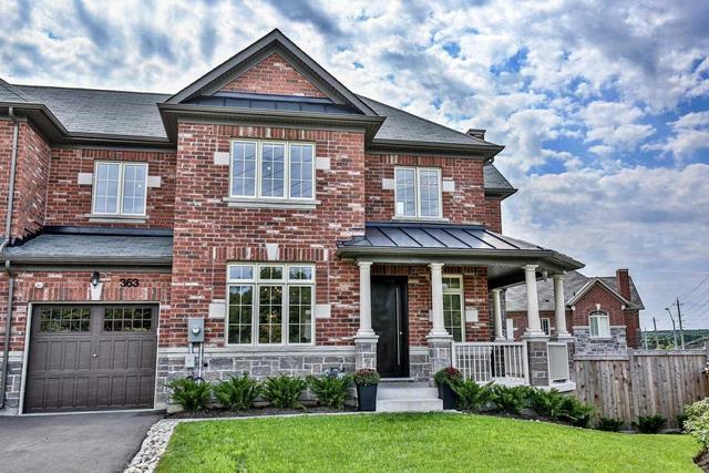 363 Luck Crt, House attached with 3 bedrooms, 4 bathrooms and 5 parking in Newmarket ON | Image 1
