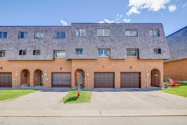 41 Briar Path, Townhouse with 3 bedrooms, 3 bathrooms and 2 parking in Brampton ON | Image 25