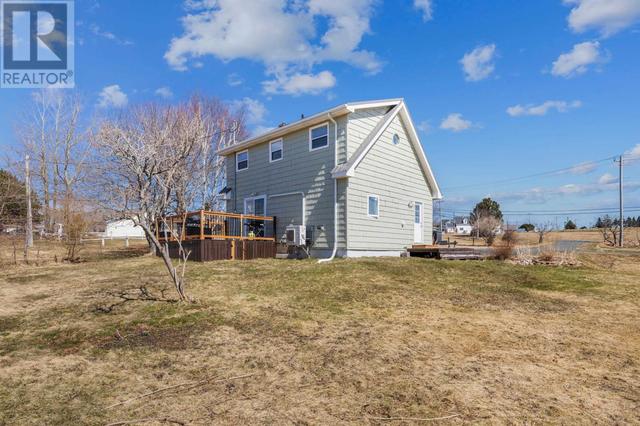4 Green Street, House detached with 2 bedrooms, 1 bathrooms and null parking in Souris PE | Image 11