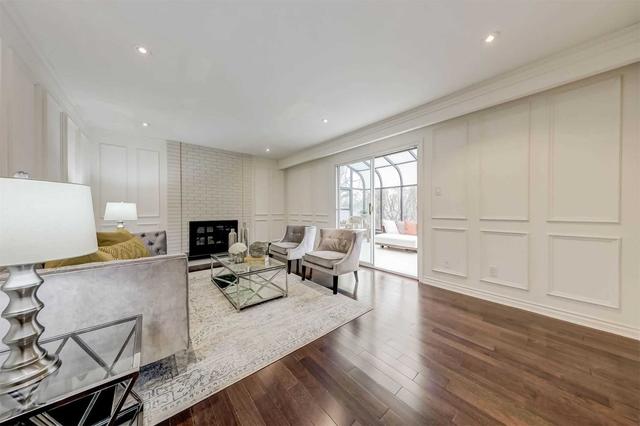 263 Burbank Dr, House detached with 4 bedrooms, 5 bathrooms and 8 parking in Toronto ON | Image 5