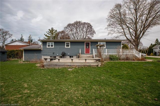 37 Grosvenor Street S, House detached with 5 bedrooms, 2 bathrooms and null parking in Saugeen Shores ON | Image 41
