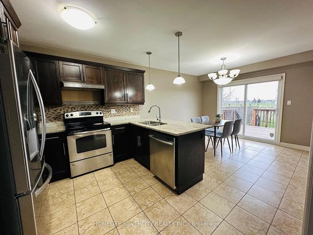 8596 Milomir St, House detached with 4 bedrooms, 4 bathrooms and 6 parking in Niagara Falls ON | Image 20