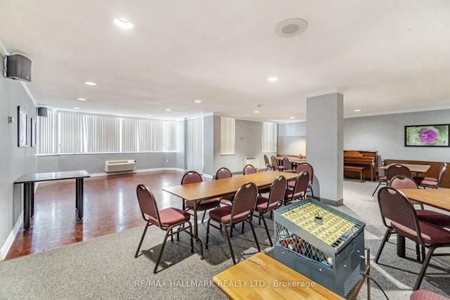 208 - 121 Ling Rd, Condo with 2 bedrooms, 2 bathrooms and 1 parking in Toronto ON | Image 14