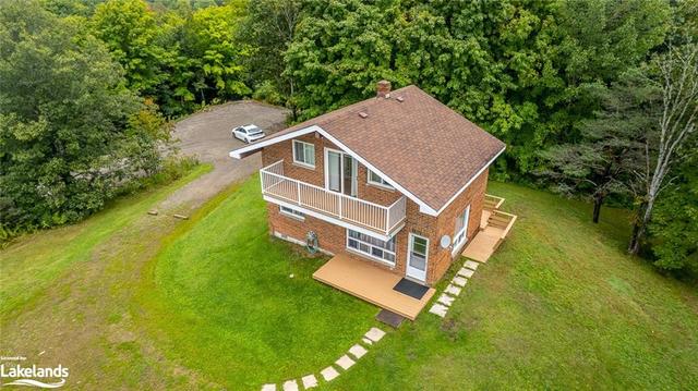 1143 Lakeshore Road, House detached with 2 bedrooms, 2 bathrooms and 4 parking in Highlands East ON | Image 5