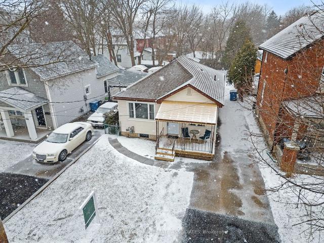 375 York Rd, House detached with 2 bedrooms, 2 bathrooms and 4 parking in Guelph ON | Image 27
