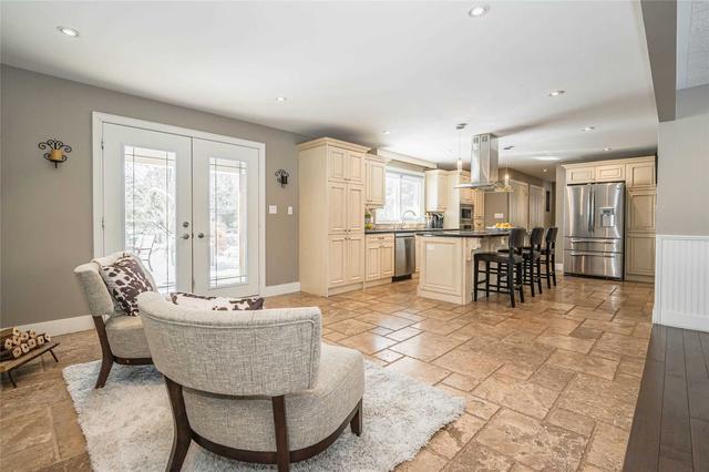 4490 Nassagaweya Line, House detached with 3 bedrooms, 3 bathrooms and 12 parking in Milton ON | Image 37