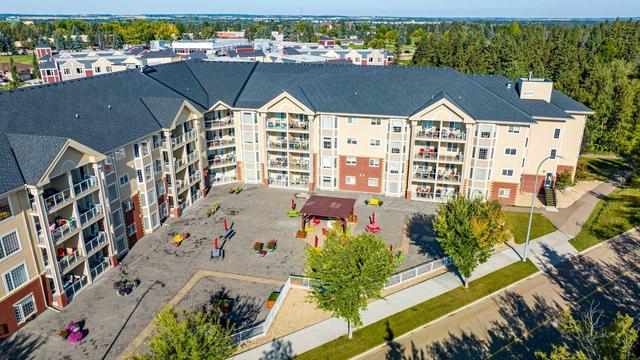 427 - 6 Michener Boulevard, Condo with 2 bedrooms, 2 bathrooms and 1 parking in Red Deer AB | Image 4