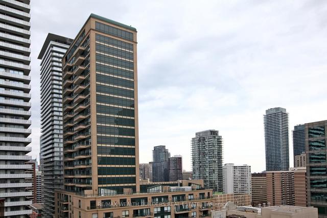 1912 - 85 Bloor St E, Condo with 1 bedrooms, 1 bathrooms and 1 parking in Toronto ON | Image 26