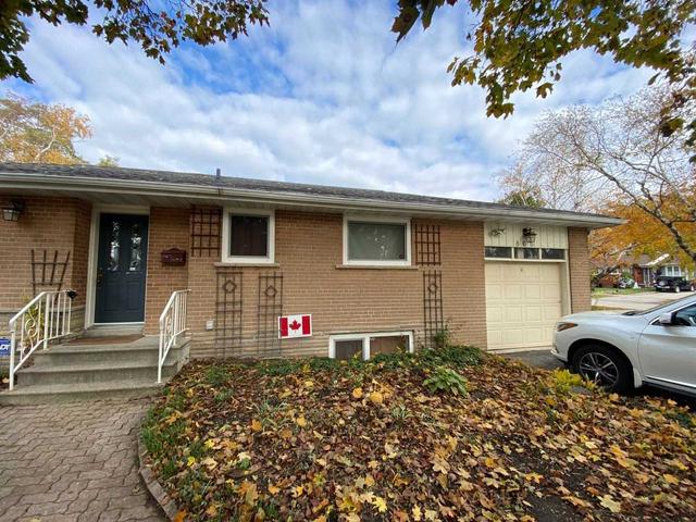 866 Mississauga Valley Blvd, House detached with 2 bedrooms, 2 bathrooms and 3 parking in Mississauga ON | Image 24