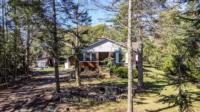 35 Shelter Bay St, House detached with 3 bedrooms, 2 bathrooms and 8 parking in Kawartha Lakes ON | Image 26