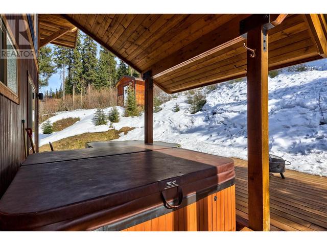 2431 Fairways Drive, House detached with 5 bedrooms, 4 bathrooms and null parking in Sun Peaks Mountain BC | Image 20