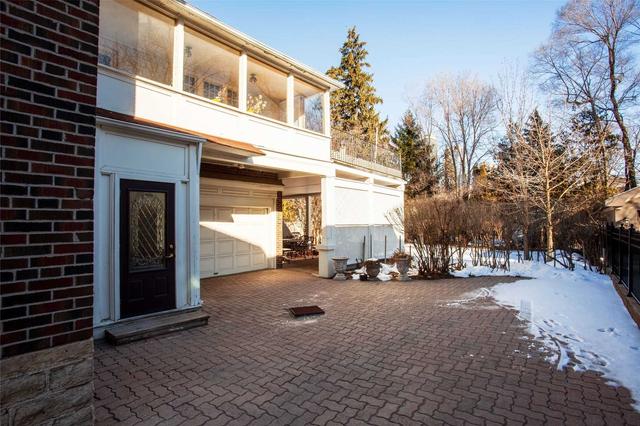 445 Oriole Pkwy, House detached with 5 bedrooms, 4 bathrooms and 5 parking in Toronto ON | Image 29