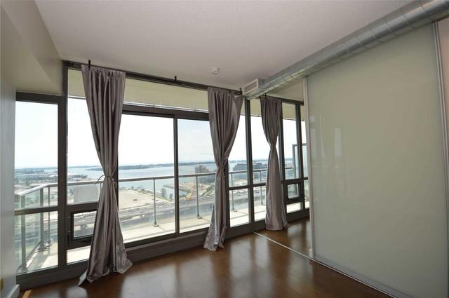 2005 - 33 Mill St, Condo with 2 bedrooms, 1 bathrooms and 0 parking in Toronto ON | Image 20