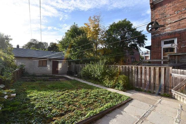 766 Euclid Ave, House semidetached with 3 bedrooms, 2 bathrooms and 2 parking in Toronto ON | Image 27