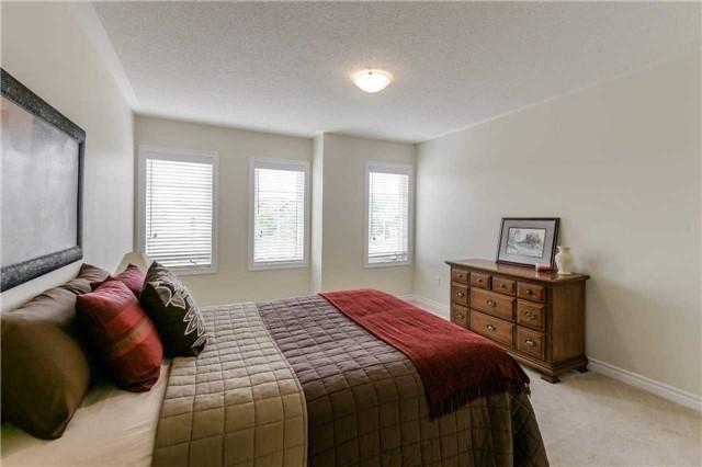 17 Gamble Dr, House detached with 3 bedrooms, 3 bathrooms and 2 parking in Ajax ON | Image 17
