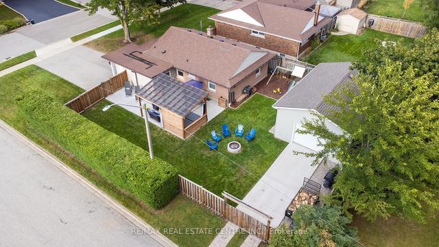 542 Grimms Dr, House detached with 3 bedrooms, 2 bathrooms and 8 parking in Cambridge ON | Image 33