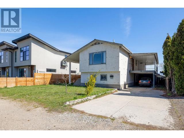 2983 Conlin Court, House detached with 3 bedrooms, 2 bathrooms and 5 parking in Kelowna BC | Image 3