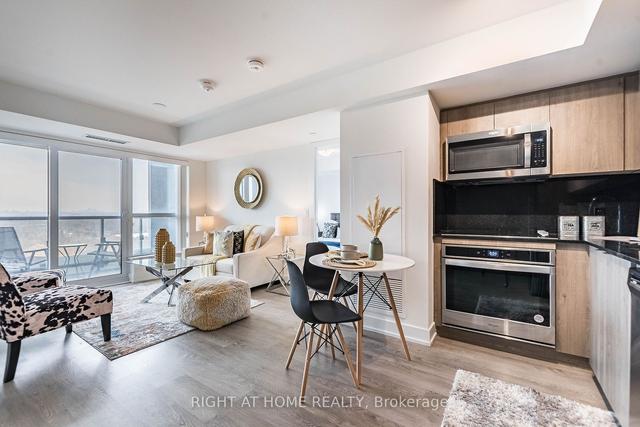 1236 - 5 Mabelle Ave, Condo with 2 bedrooms, 2 bathrooms and 1 parking in Toronto ON | Image 2