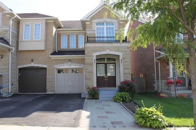 99 Royal Vista Rd, House attached with 4 bedrooms, 3 bathrooms and 3 parking in Brampton ON | Image 1