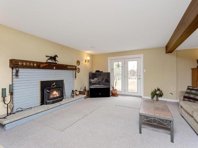 6584 25 Sdrd, House detached with 3 bedrooms, 3 bathrooms and 10 parking in Milton ON | Image 14