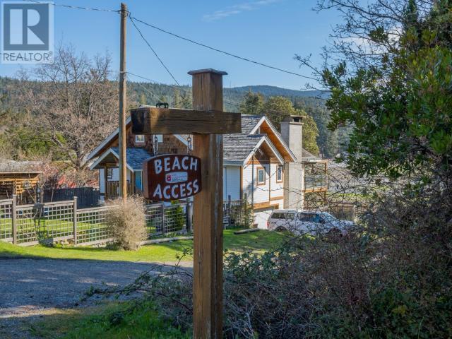 4810 Sanderson Road, House detached with 3 bedrooms, 3 bathrooms and 2 parking in Powell River D BC | Image 7