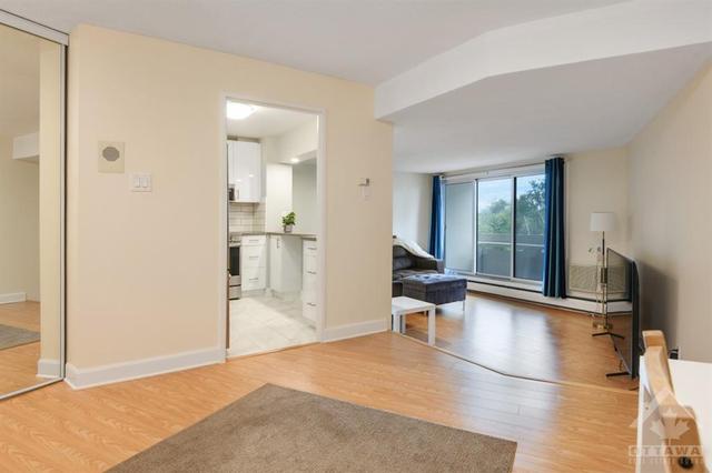 309 - 1171 Ambleside Drive, Condo with 1 bedrooms, 1 bathrooms and 1 parking in Ottawa ON | Image 8