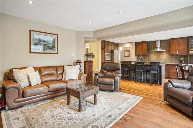 4130 Vermont Cres, House detached with 4 bedrooms, 4 bathrooms and 5 parking in Burlington ON | Image 6