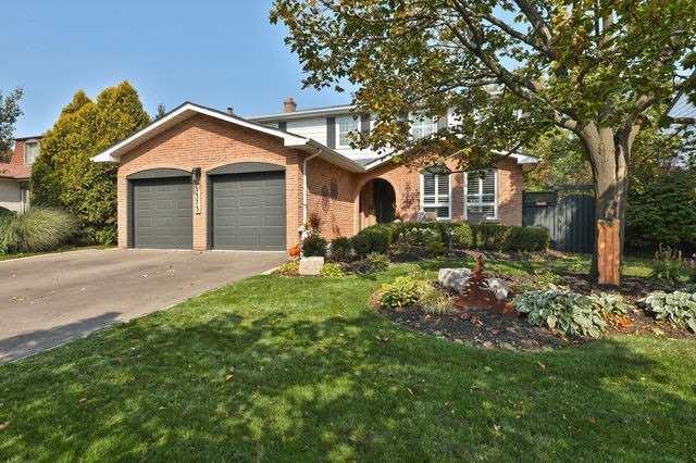 1375 Falgarwood Dr, House detached with 4 bedrooms, 4 bathrooms and 4 parking in Oakville ON | Image 1