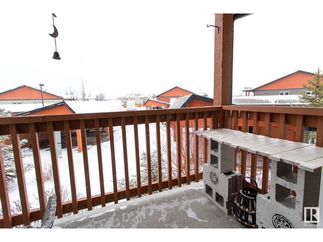3301 Graybriar Gr, House attached with 2 bedrooms, 1 bathrooms and null parking in Stony Plain AB | Image 32