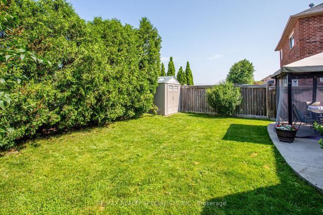 34 Collingwood Ave, House detached with 4 bedrooms, 3 bathrooms and 4 parking in Brampton ON | Image 32
