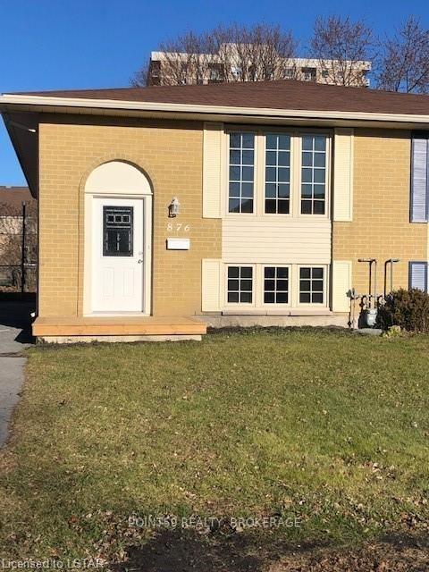 876 Beaconhill Crt, Kingston, ON, K7P2A8 | Card Image