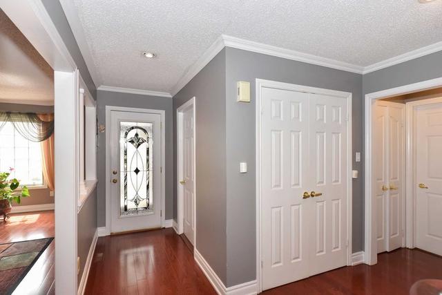 5 Cavendish Crt, House detached with 4 bedrooms, 4 bathrooms and 8 parking in Vaughan ON | Image 34