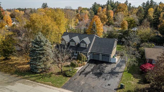 27 Ivan Ave, House detached with 4 bedrooms, 4 bathrooms and 10 parking in Caledon ON | Image 12