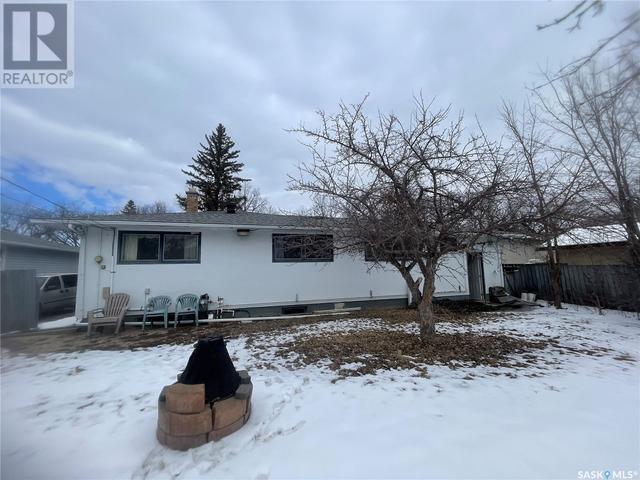 1623 Macpherson Avenue, House detached with 5 bedrooms, 2 bathrooms and null parking in Regina SK | Image 25