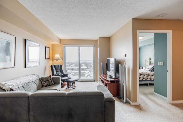 1008 - 4 Elsinore Path, Condo with 1 bedrooms, 1 bathrooms and 1 parking in Toronto ON | Image 3