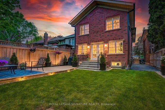 27 Chudleigh Ave, House detached with 4 bedrooms, 5 bathrooms and 3 parking in Toronto ON | Image 28